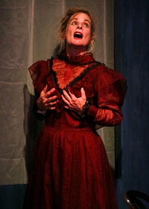 Elizabeth Fuller @ BroadwayWorld Elizabeth Fuller Photo